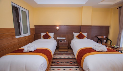 Deluxe Twin Room
