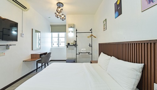 Executive Suite