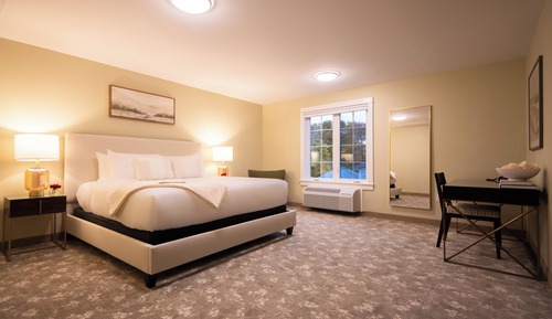 Deluxe Room, Multiple Beds