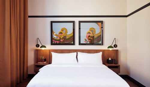Premium Room, 1 King Bed, Non Smoking