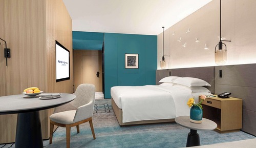 Executive Room, 1 King Bed, Business Lounge Access