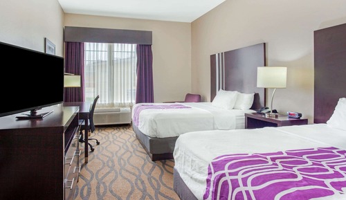 Room, 2 Queen Beds, Non Smoking