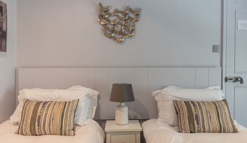 Quadruple Room, Ensuite