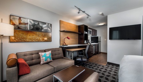 Studio, 1 King Bed with Sofa bed (Hearing Accessible)
