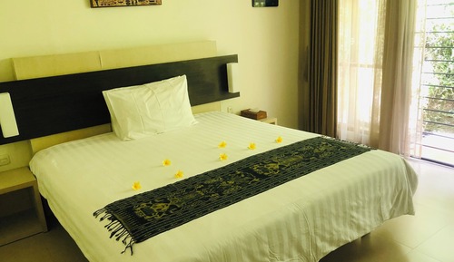 Deluxe Double Room, Garden View