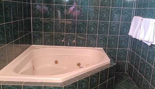 Executive Twin Room, Bathtub