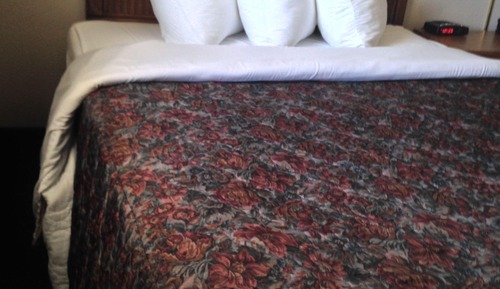 Standard Room, 1 Queen Bed, Balcony (2nd floor)