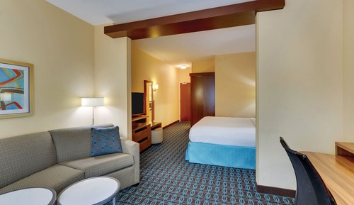 Suite, 1 King Bed