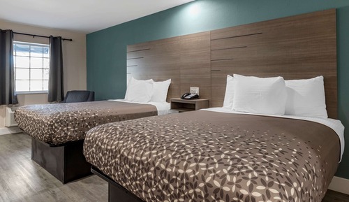 Standard Room, 2 Queen Beds, Non Smoking