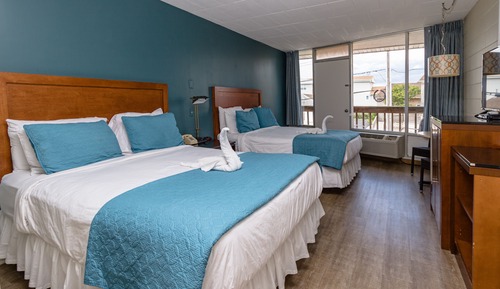 Family Room with 2 Queen Beds (ocean view or balcony)
