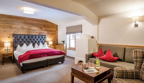 Junior Suite, Balcony, Mountain View