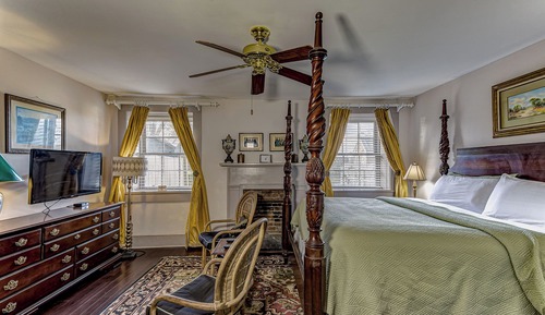 Dixie Suite