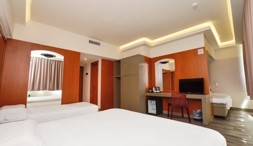 Standard Quadruple Room