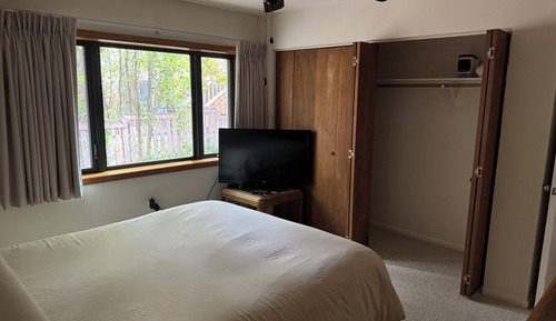 Signature Room, 3 Bedrooms, Kitchen