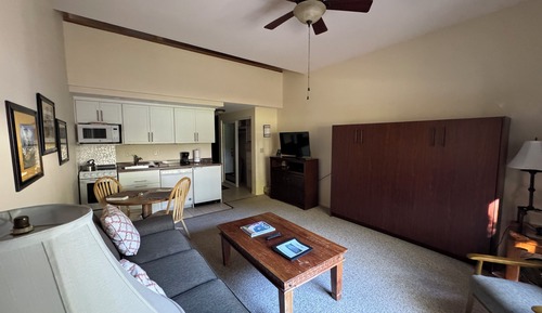 Studio, Kitchen