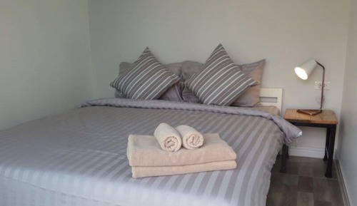 Standard Double Room, Shared Bathroom