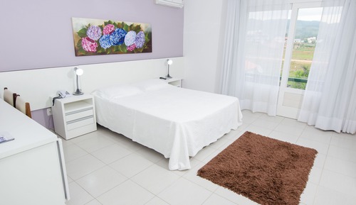 Superior Room, Hot Tub