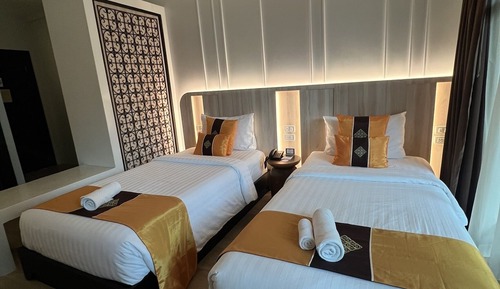 Superior Twin Room