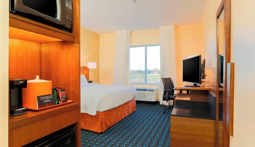 Room, 1 King Bed, Non Smoking