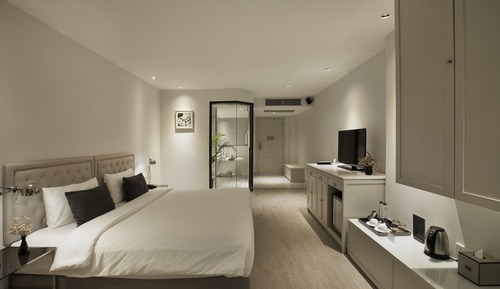 Deluxe Room, 1 King Bed
