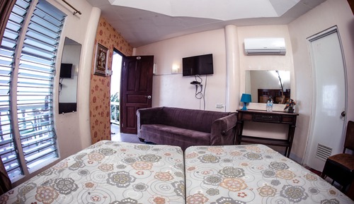 Standard air-cond room 