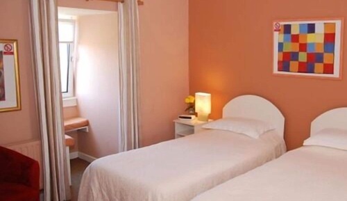 Twin Room, Ensuite, Sea View