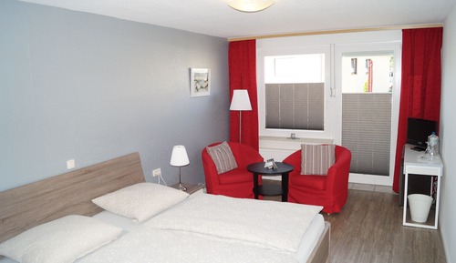 Double Room, Balcony
