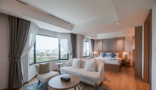 Presidential Room