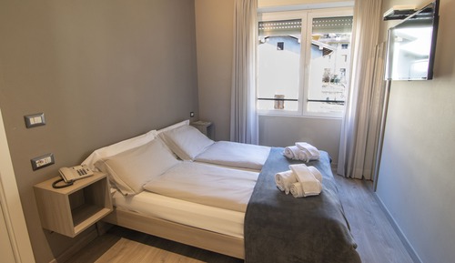 Classic Double Room