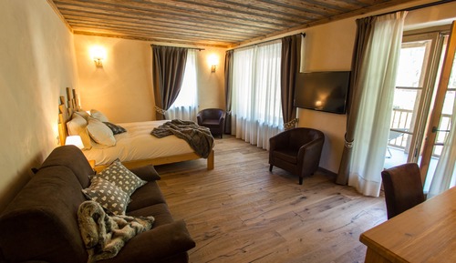 Deluxe Room, 1 Bedroom, Terrace, Mountain View