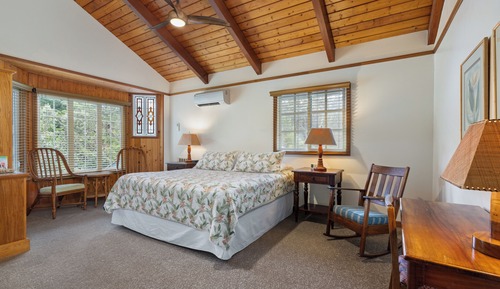 Standard Room, 1 King Bed (Liko)