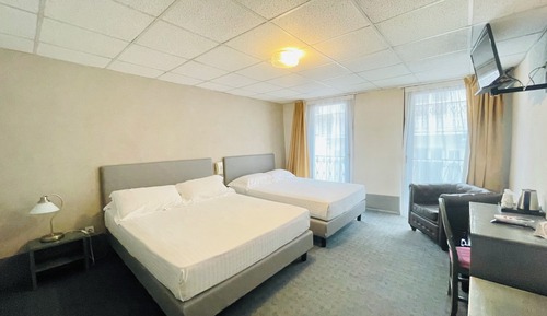 Quadruple Room (for 2 adults and 2 children)
