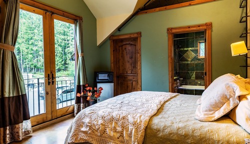 Selkirk Room