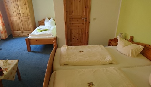 Comfort Triple Room