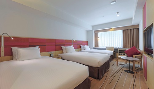 Deluxe Twin Room for 3 Guests, Non Smoking (Max 3 Adults)