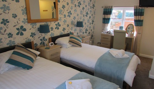 Twin Room, Ensuite