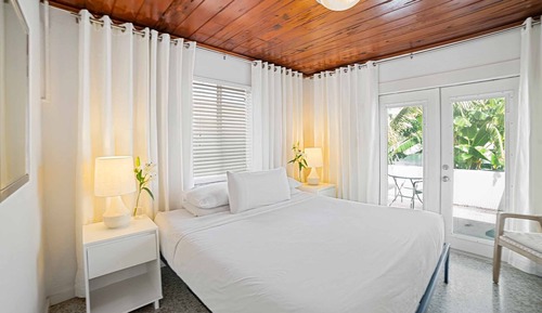 One Bedroom Bayview