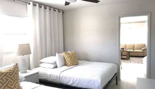 Deluxe One Bedroom