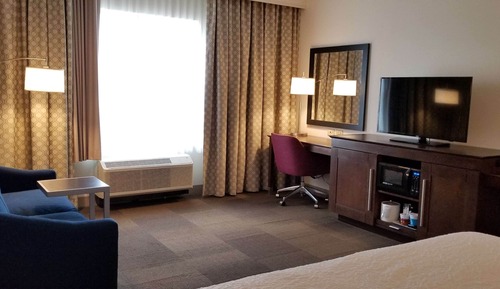 Room, 1 King Bed, Accessible (Mobility & Hearing, Roll-in Shower)
