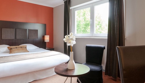 Premium Double Room, Bathtub