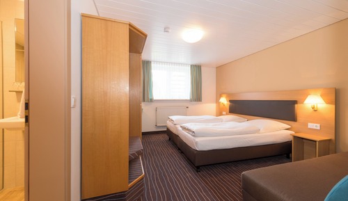 Triple Room