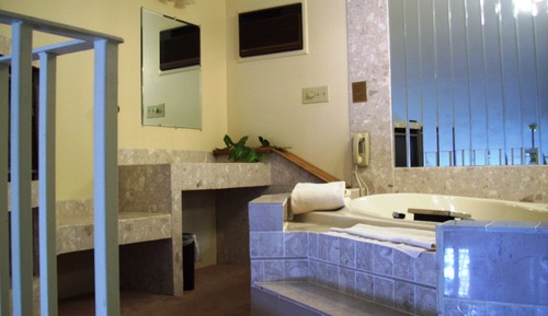 Superior Loft, 1 Double Bed, Jetted Tub, Marina View