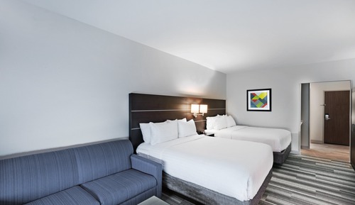 Suite, 2 Queen Beds