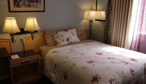 Room, 1 Queen Bed, Kitchenette