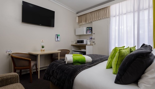 Queen Room