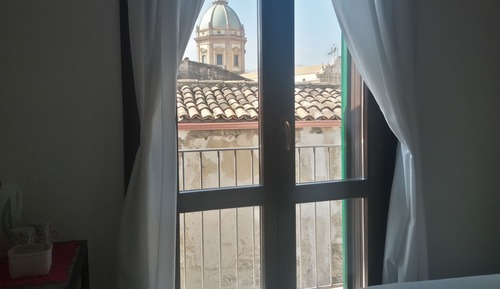Classic Double Room, 1 Queen Bed, Non Smoking, City View