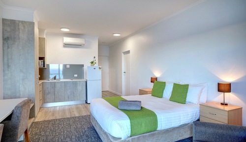 Family Room, Sea View