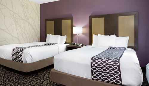 Room, 2 Queen Beds, Accessible, Non Smoking (Mobility Accessible)