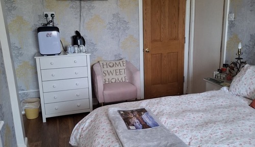 Economy Triple Room, Ensuite, Courtyard View (Hartleyburn )