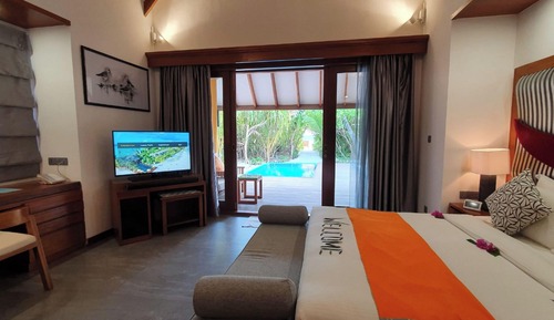 Pool Beach Villa